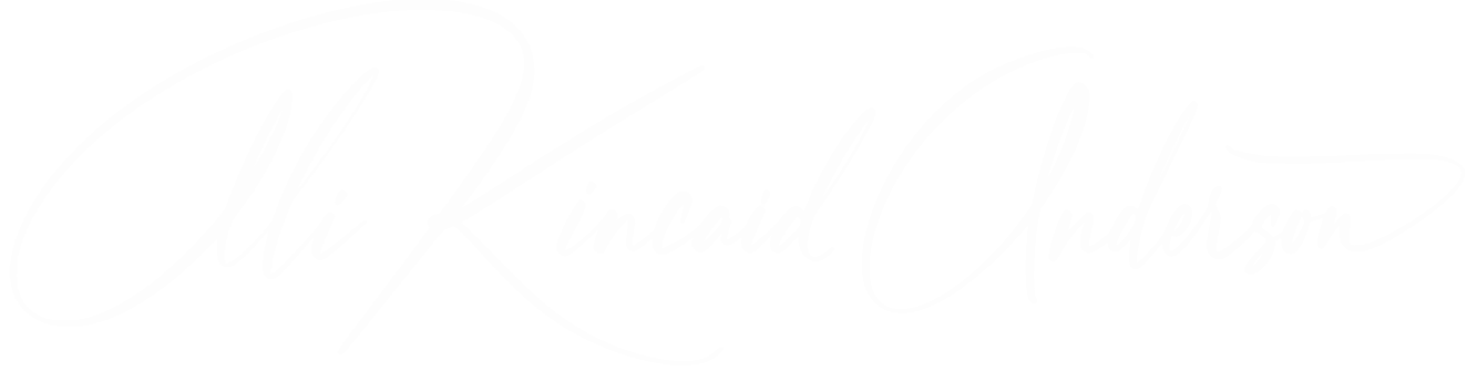 Ali Anderson signature